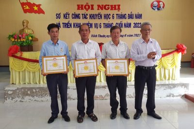 Hội Khuyến học xã Vĩnh Thuận tổ chức Hội nghị sơ kết công tác khuyến học 6 tháng đầu năm
