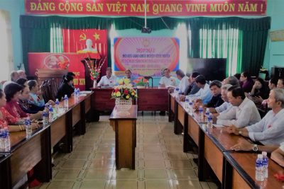 Hội cựu giáo chức huyện Vĩnh Thuận tổ chức kỷ niệm 36 năm ngày Nhà giáo Việt Nam 20/11