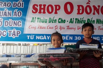 Shop 0 đồng của cô Lê Thị Anh Đào tiếp tục đồng hành cùng học sinh nghèo trong năm học mới 2020-2021