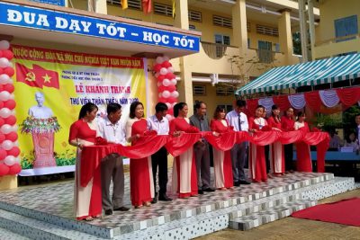 Trường tiểu học Vĩnh Thuận 1 tổ chức khánh thành thư viện và họp mặt kỷ niệm 38 năm ngày nhà giáo Việt Nam 20/11